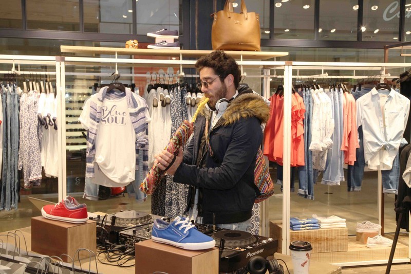 Pepe Jeans Shares the Love for Denim with those that need it the most 